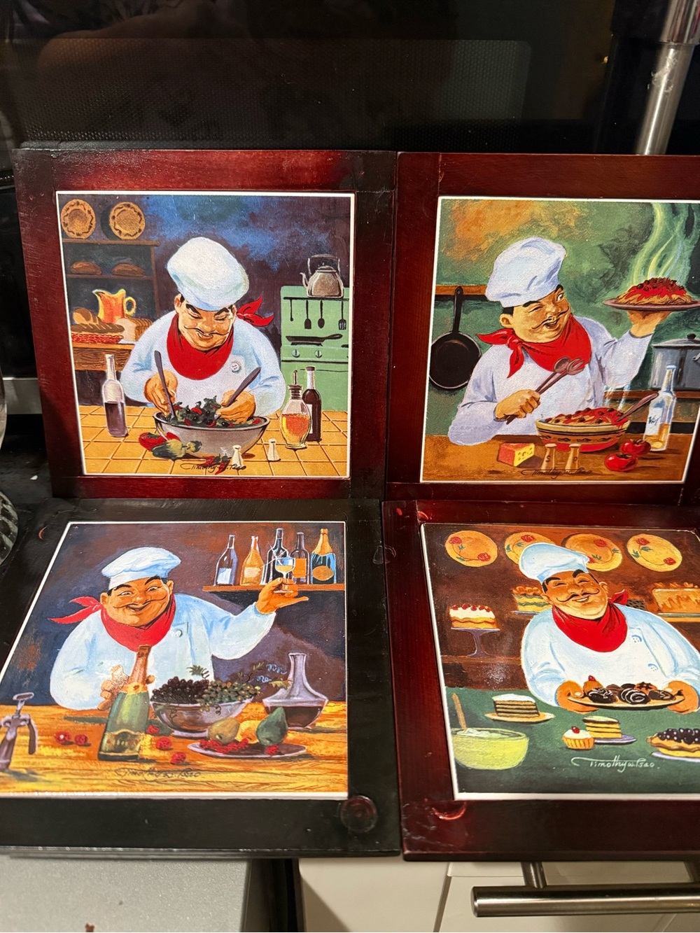 Chef Illustration Ceramic Tile Set - Red Wood Frame